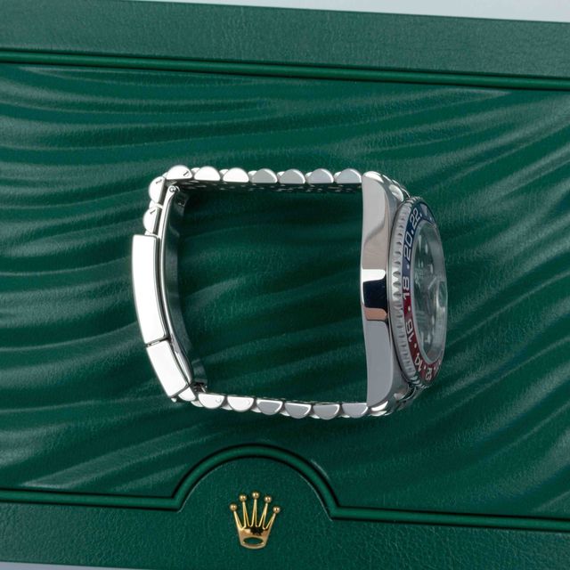 Rolex GMT Master II 126710 BLRO Image 4